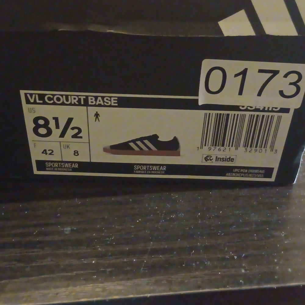 adidas VL Court Base "Black/Grey/Gum" M8.5/W9.5 NWT & Box - Picture 10 of 10